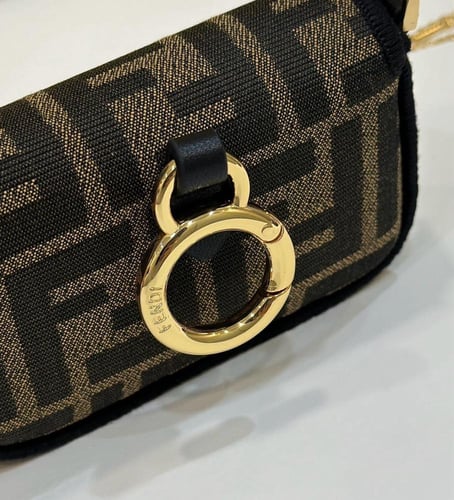 شنطة ميني مقاس 11cm