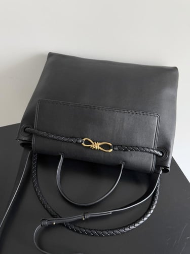 شنطة بوتيغا Ciao Ciao مقاس 42cm