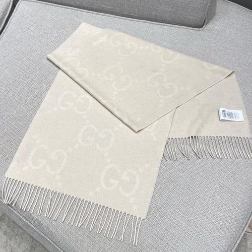 سكارف Gucci