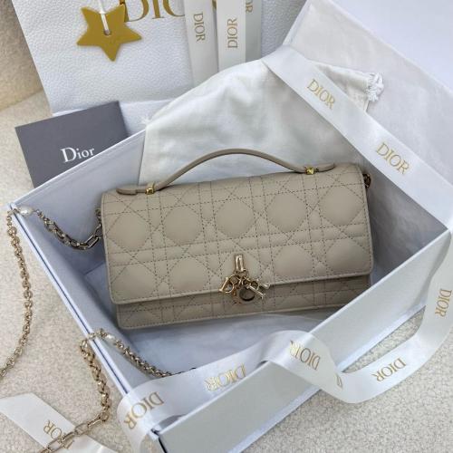 شنطة ديور My Dior Mini Bag مقاس 21cm
