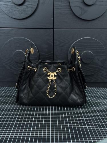 شنطة شانيل Mini hopo bag 22cm