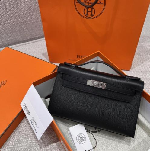 شنطة هيرميسMini Kelly Pochette