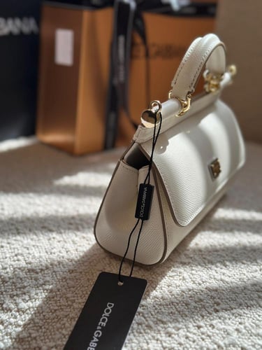 شنطة دولتشي اند غابانا مقاس 19cm