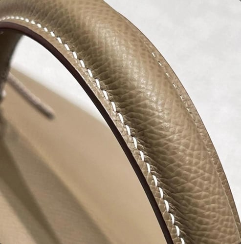 شنطة هيرميسKelly 28cm Epsom