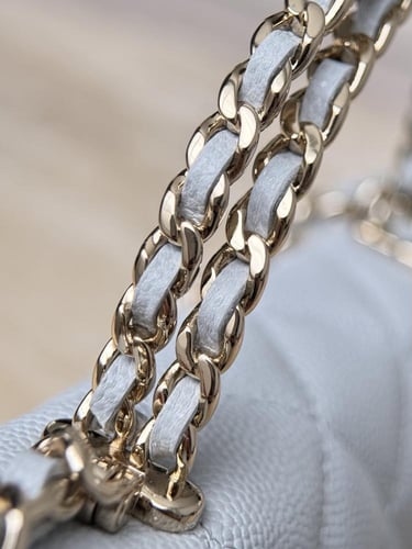 شنطة شانيل مقاس 18.5cm