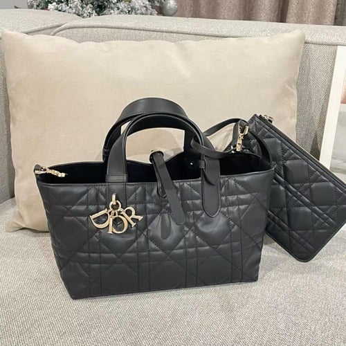 شنطة ديور Small Dior Toujours Bag مقاس 23cm