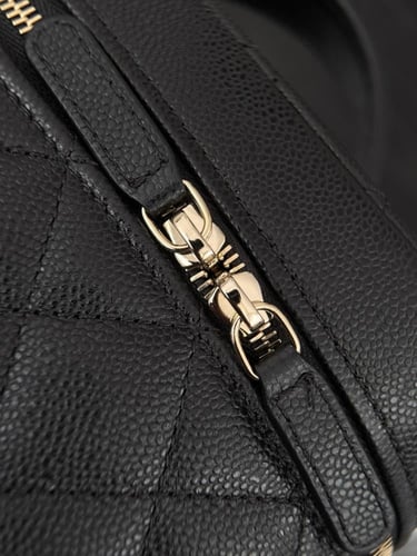 شنطة شانيل مقاس 21.5cm