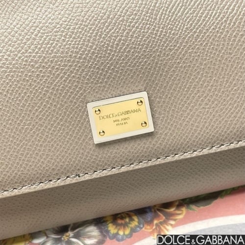 شنطة دولتشي اند غابانا Mini Sicily handbag