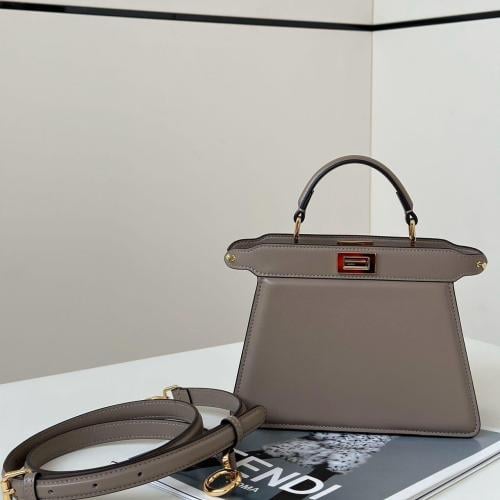 شنطة مقاس20cm