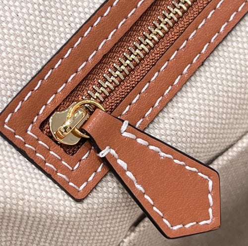 شنطة moynat مقاس 39