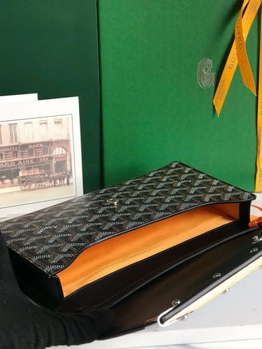 شنطة جويارد Monte-Carlo