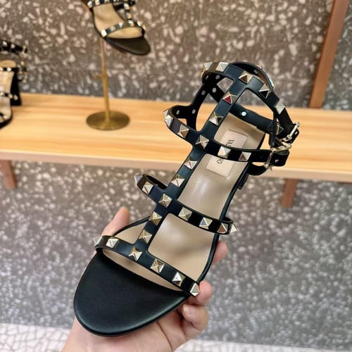 كعب فالنتينو