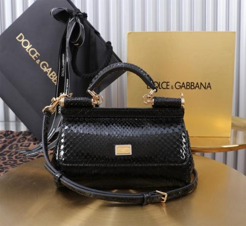 شنطة دولتشي اند غابانا mini Sicily handbag