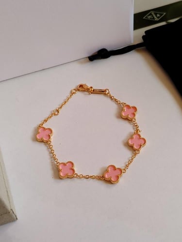 اسوارة فان كليف ميني زهري