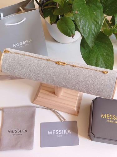 اسوارة ميسيكا ذهبي