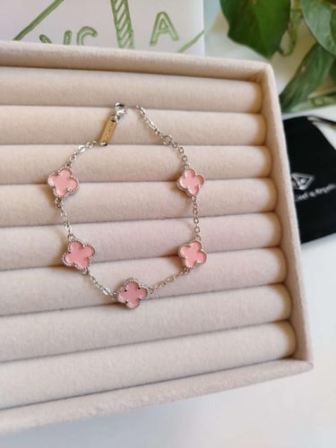 اسوارة فان كليف ميني زهري