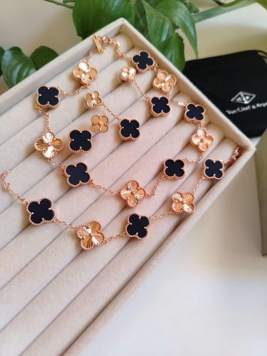 طقم فان كليف 4 قطع كحلي غامق