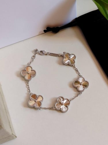 اسوارة فان كليف فضي