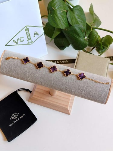 اسوارة فان كليف بنفسجي ذهبي