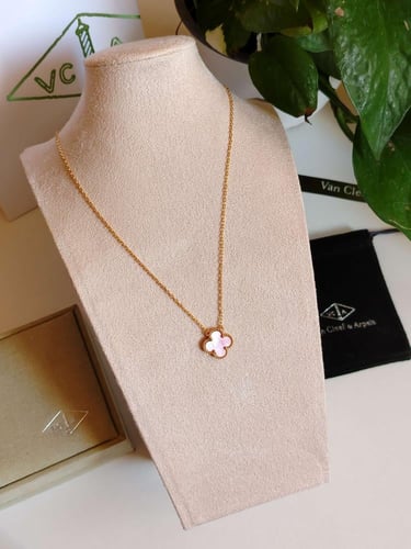 سلسال فان كليف صدفي زهري ذهبي