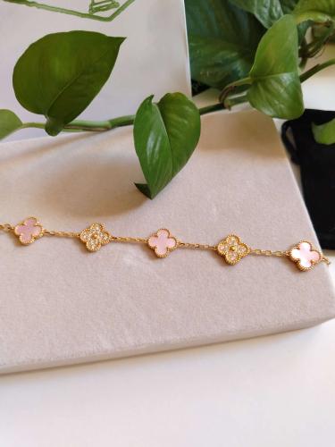 اسوارة فان كليف صدفي زهري وذهبي