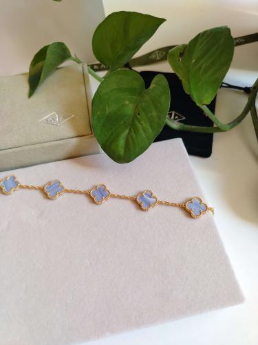 اسوارة فان كليف موف ذهبي