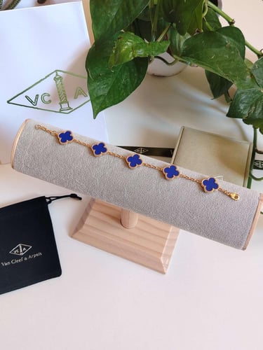 اسوارة فان كليف ازرق ذهبي