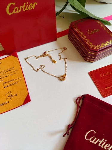 سلسال كارتير ذهبي