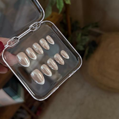 Bridal nails