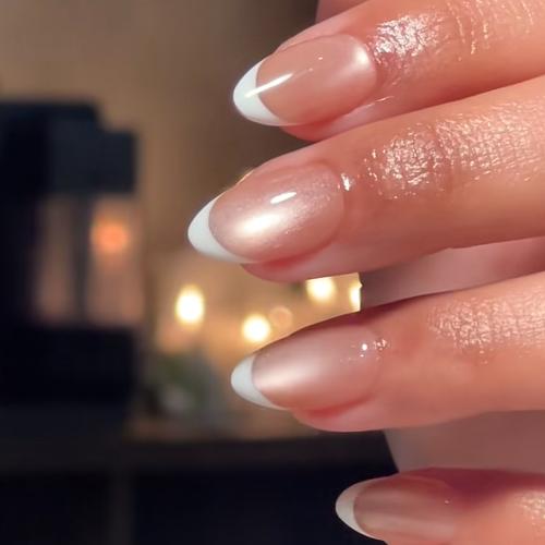 White french cat eye