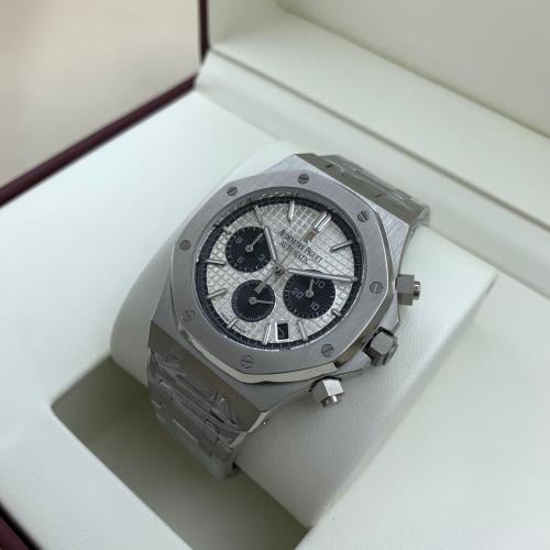 ساعة ادمر بياجيه