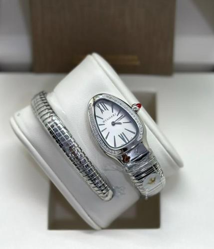 ساعة بولغاري نسائي لون فضي