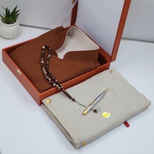 بوكس هدية رجالي فاخر | سديري + شال + مسبحة + قلم