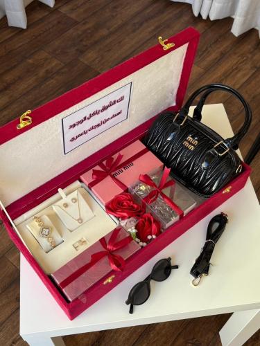 بوكس الرفاهية النسائي الفاخر – هدية متكاملة