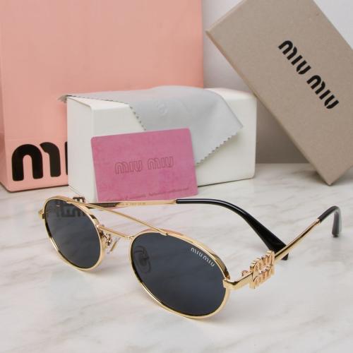 نظارة شمسية نسائية ميو ميو Miu Miu