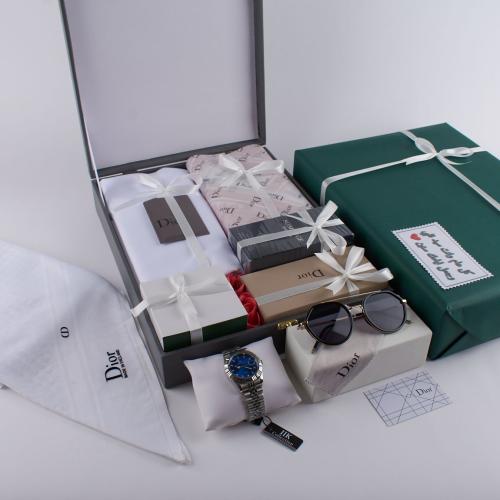 طقم رجالي ديور. قماش. شماغ. ساعه. نظاره. عطر