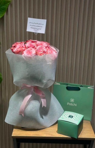 باقة ورد جوري مع تشوكلت باتشي ربع كيلو