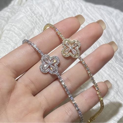 اسوارة Crystal Blossom