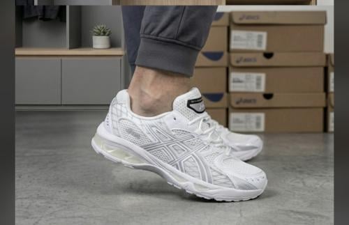 ASICS GEL-Nimbus 10اسيكس