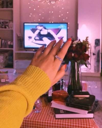 خاتم فضة بحجر ماربل وحفر مخصص