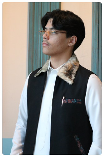 سديري ثعلبي أسود