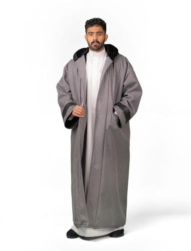 فروة رجالي رصاصي مع اسود