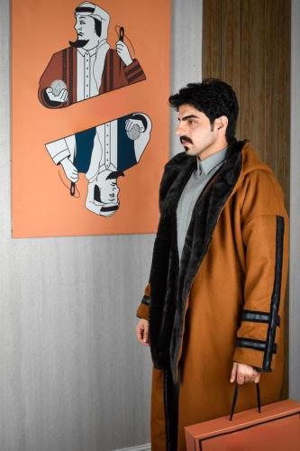 فروه كلاسيكية جملي مبطنة بفرو تصميم