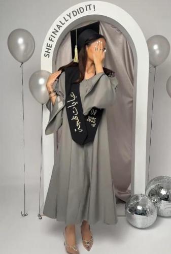 عبايه تخرج 2025