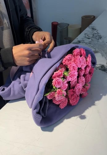 هودي الهبه مع باقة ورد حسب الطلب