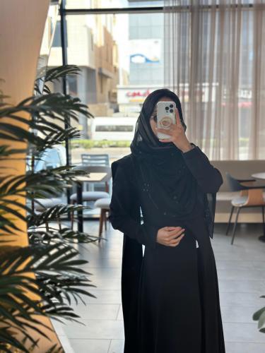عباية الوشاح مع وشاح رواس