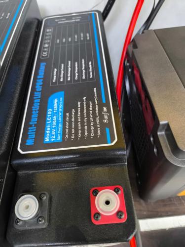 بطارية ليثيوم 150 امبير 12 فولت نحيفة صن فاين