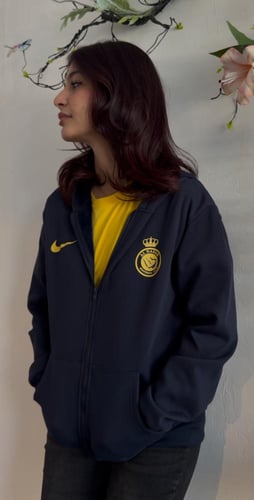 جاكيت النصر