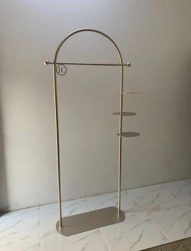 ستاند تعليق | كتابة الاسم حسب الطلب