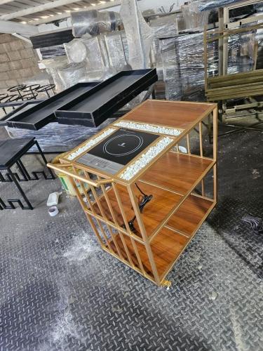 عربة تقديم بسخان كهربائي